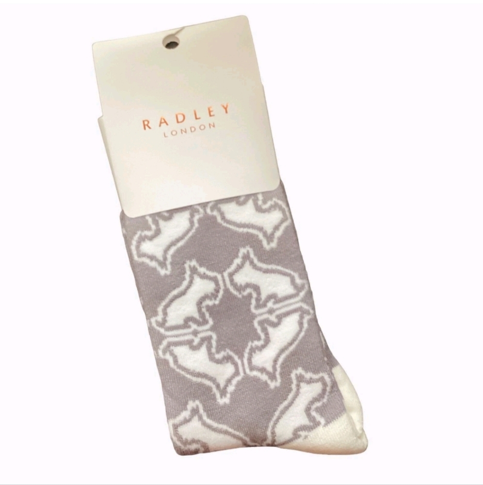 RADLEY LONDON Gray White Scottish Terrier Cosy Cozy Socks NWT - Picture 2 of 5